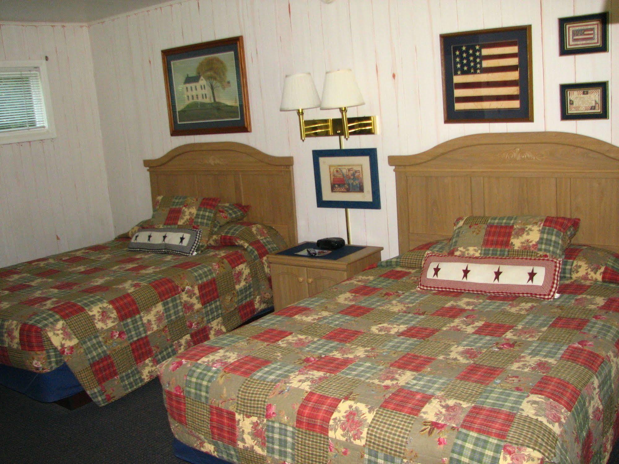 Oak Park Inn Whitehall Zewnętrze zdjęcie