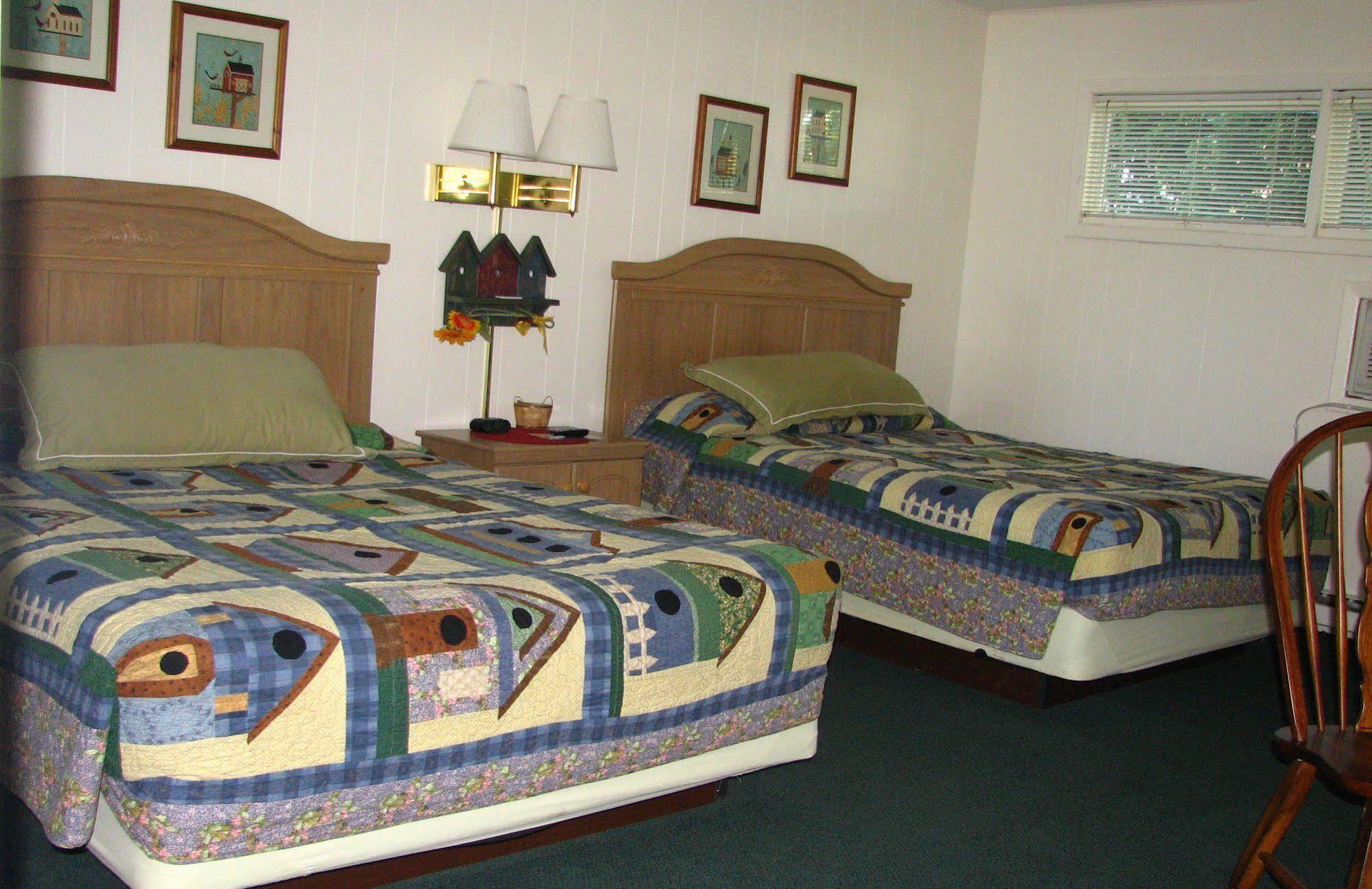Oak Park Inn Whitehall Zewnętrze zdjęcie