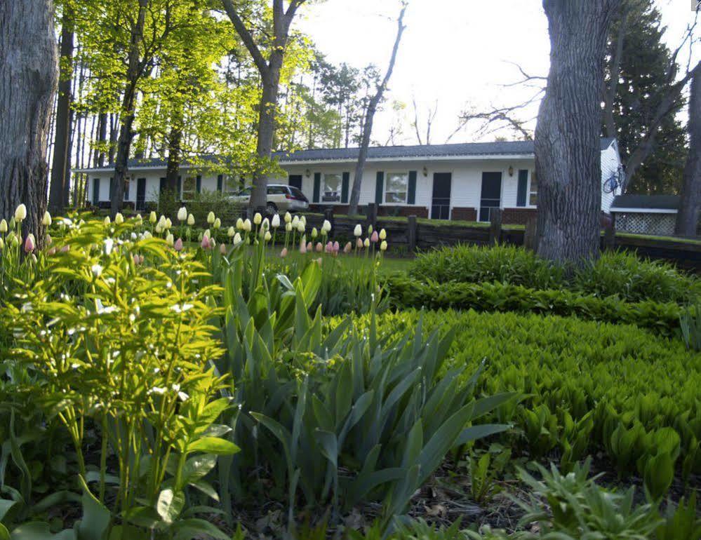 Oak Park Inn Whitehall Zewnętrze zdjęcie