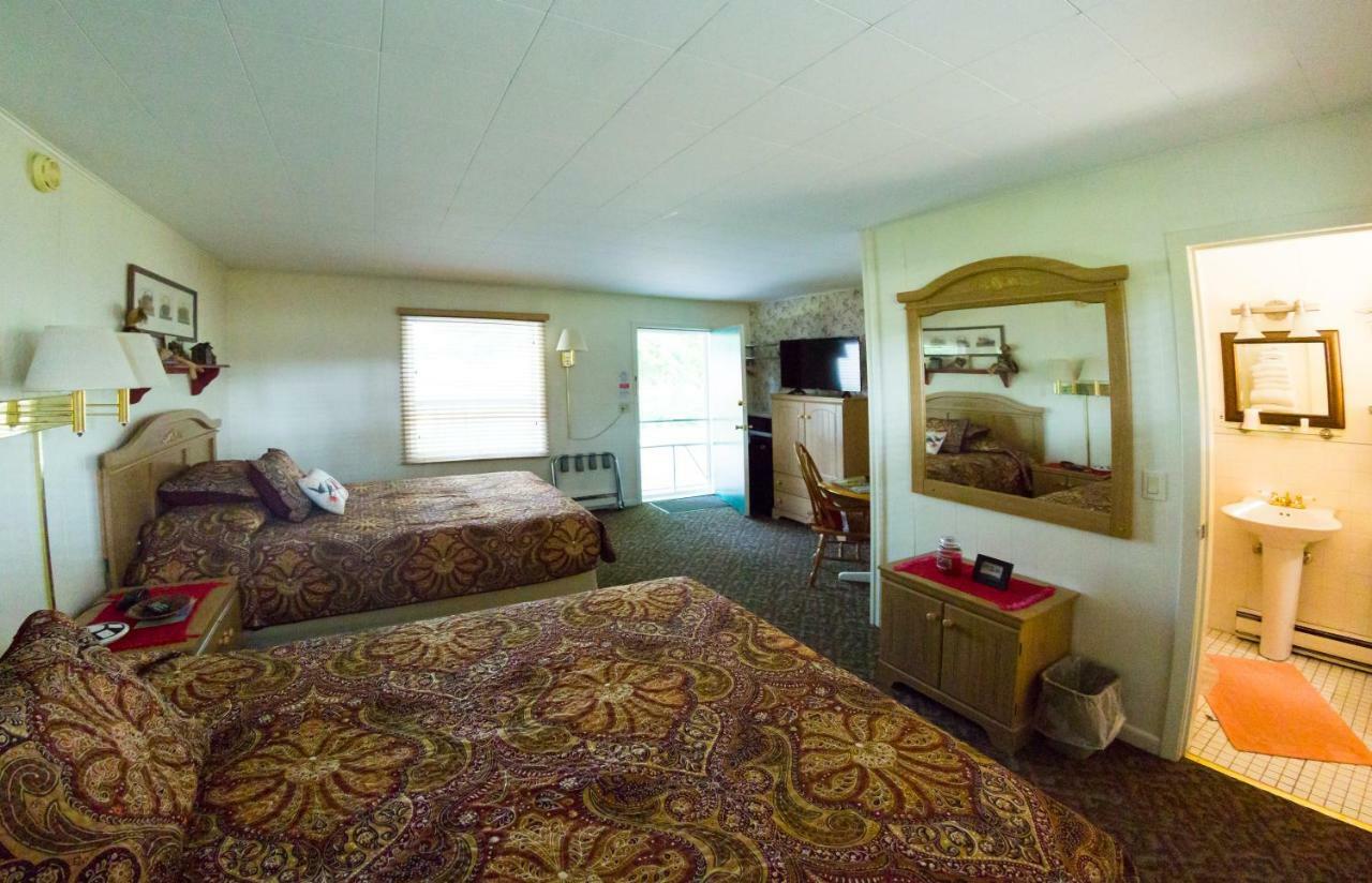 Oak Park Inn Whitehall Zewnętrze zdjęcie