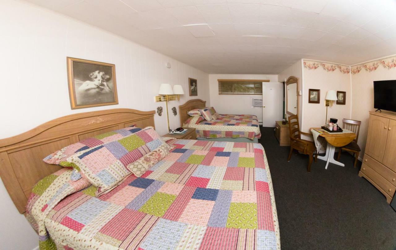 Oak Park Inn Whitehall Zewnętrze zdjęcie